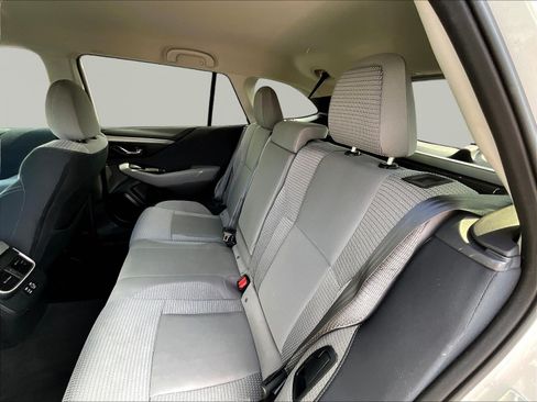 Used 2024 Subaru Outback Premium AWD/4WD image 22