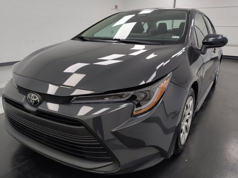 Used 2023 Toyota Corolla LE FWD image 15