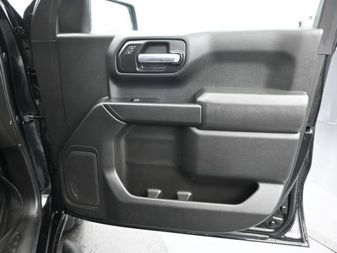 Used 2019 Chevrolet Silverado 1500 Custom Trail Boss w/ Custom Convenience Package AWD/4WD image 37