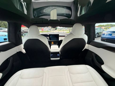 Used 2022 Tesla Model S AWD/4WD image 25