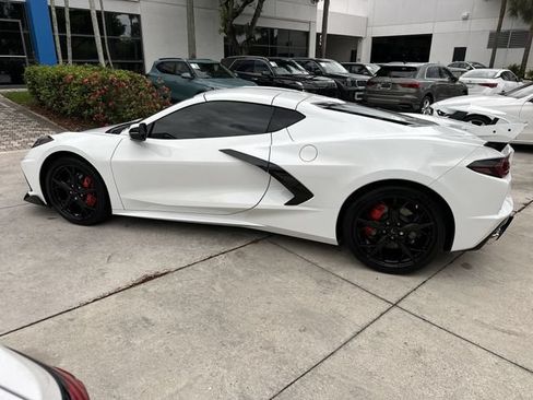 Used 2024 Chevrolet Corvette Stingray Coupe w/ 1LT RWD image 32