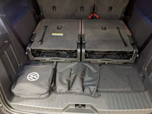 New 2025 Volkswagen ID. Buzz Pro S image 25