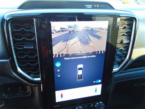 Used 2024 Ford Ranger XLT w/ FX4 Off-Road Package image 13