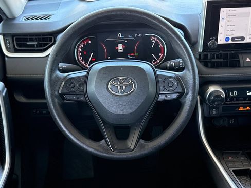 Used 2024 Toyota RAV4 XLE FWD image 22