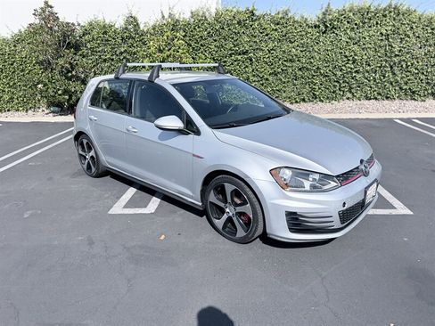 Used 2017 Volkswagen GTI S FWD image 6