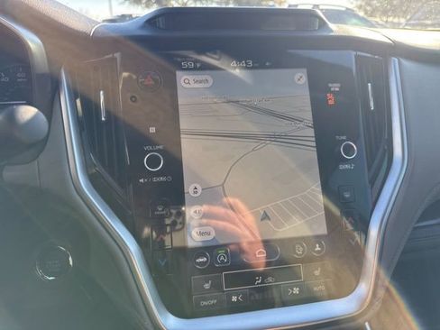 Used 2023 Subaru Outback Limited image 11