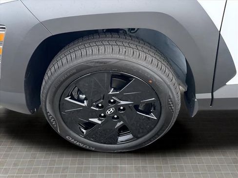 New 2026 Hyundai Kona SEL Sport AWD/4WD image 10