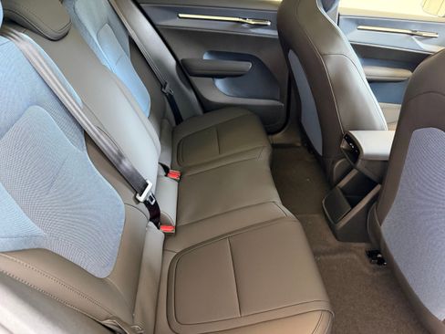 New 2026 Volvo EX30 Ultra w/ Climate Package image 21