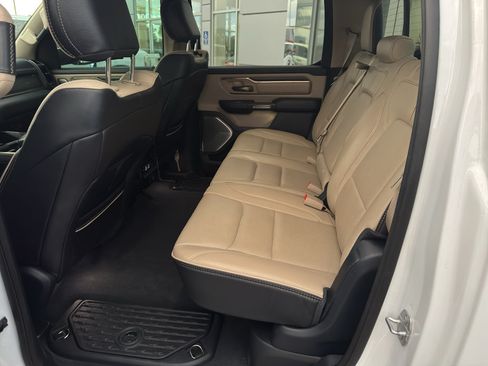 Used 2021 RAM 1500 Limited AWD/4WD image 19