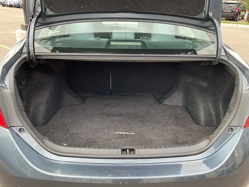 Used 2016 Toyota Corolla LE image 28