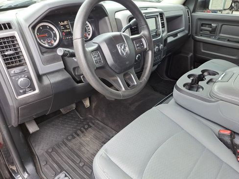 Used 2017 RAM 3500 Tradesman w/ Chrome Appearance Group image 19