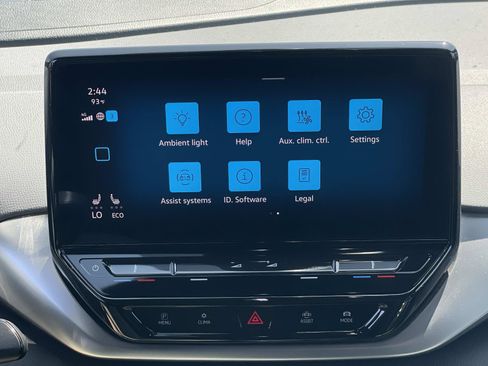 Certified 2022 Volkswagen ID.4 Pro RWD image 13