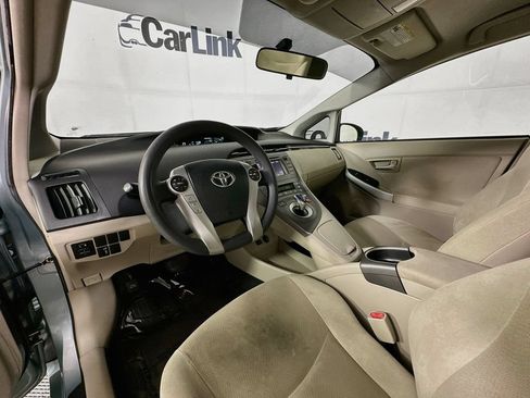 Used 2014 Toyota Prius Three FWD image 22