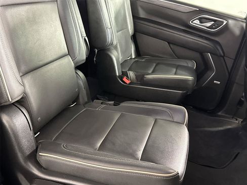 Used 2021 GMC Yukon SLT w/ SLT Premium Package AWD/4WD image 15