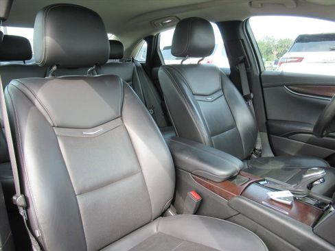 Used 2019 Cadillac XTS Luxury image 8