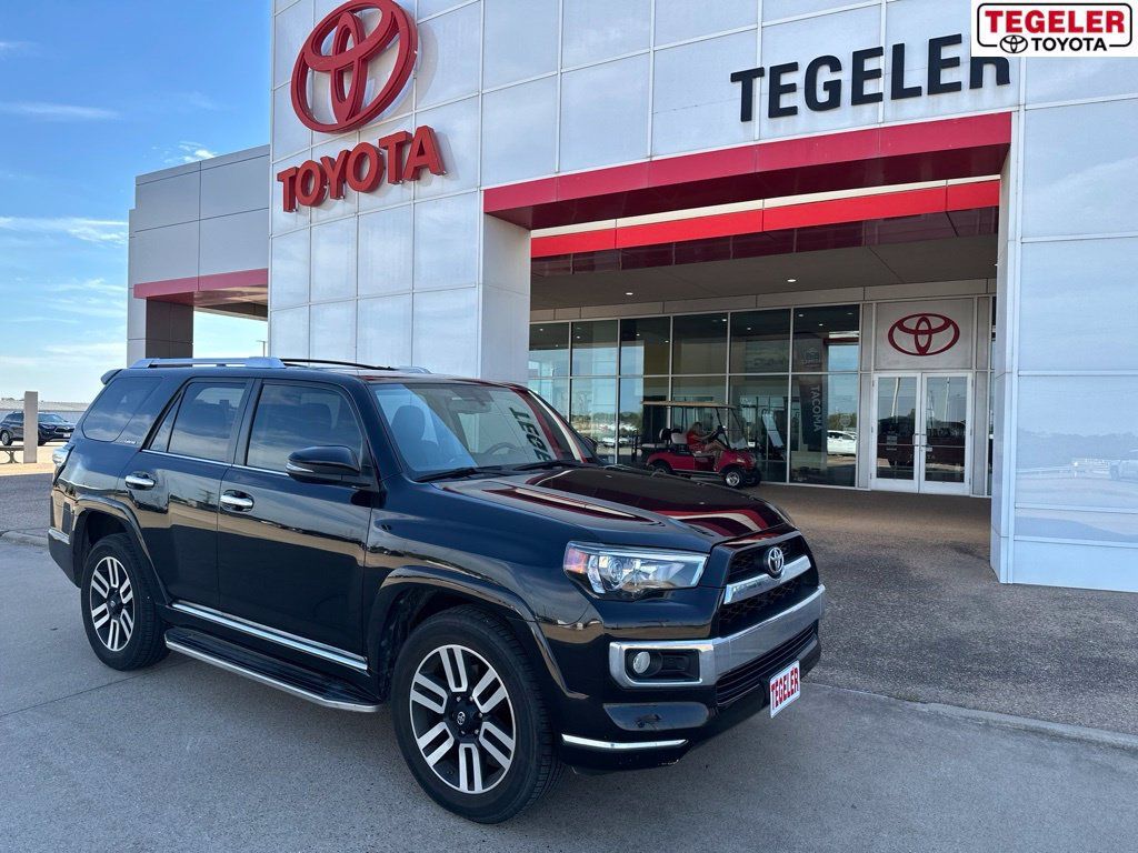 Used 2018 Toyota 4Runner Limited RWD image 1