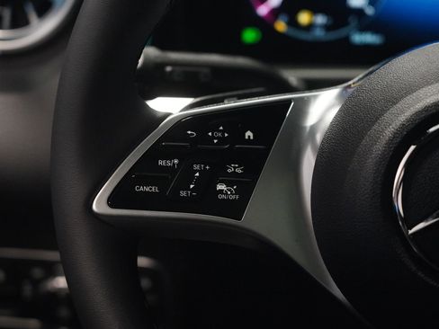 New 2026 Mercedes-Benz GLB 250 4MATIC image 20