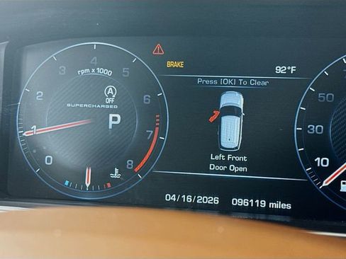 Used 2015 Land Rover Range Rover Long Wheelbase Autobiography image 13