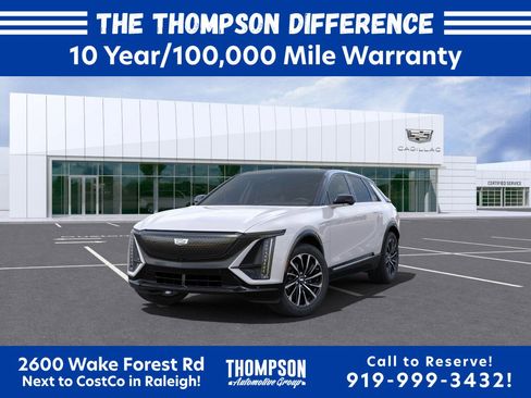 New 2025 Cadillac Lyriq Sport RWD image 11
