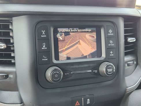 Used 2022 RAM 3500 Tradesman image 21