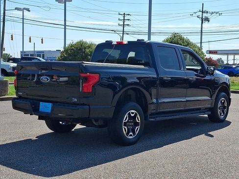 Certified 2023 Ford F150 Lightning XLT AWD/4WD image 11