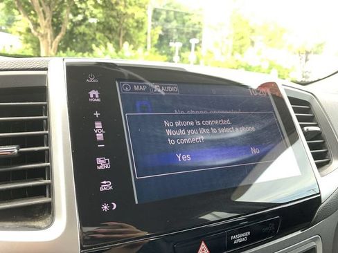 Used 2017 Honda Ridgeline RTL-T image 21