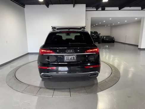 Used 2023 Audi Q5 2.0T Premium Plus w/ Premium Plus Package AWD/4WD image 12