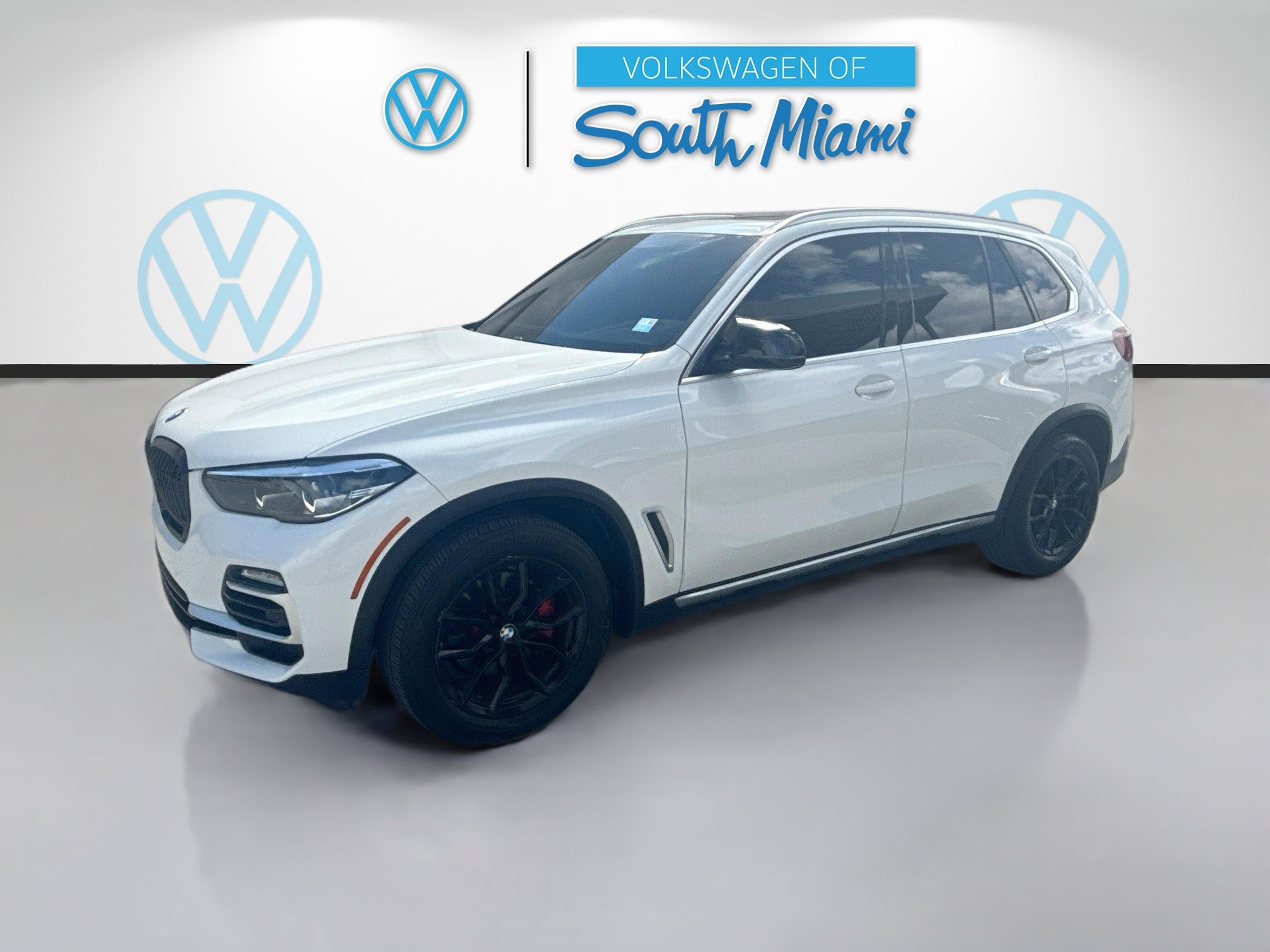 Used 2021 BMW X5 xDrive40i w/ Convenience Package AWD/4WD image 3