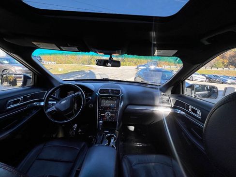 Used 2016 Ford Explorer Sport w/ Equipment Group 401A image 12