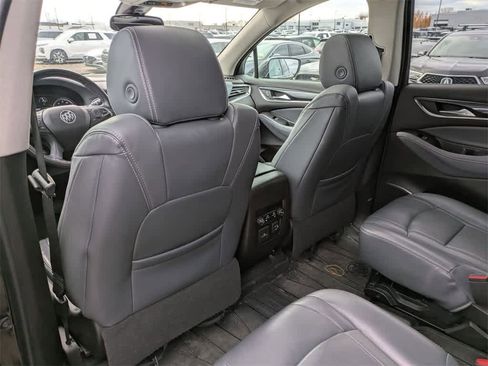 Used 2018 Buick Enclave Premium w/ Experience Buick Package image 17