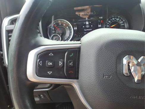 Used 2022 RAM 1500 Big Horn AWD/4WD image 19