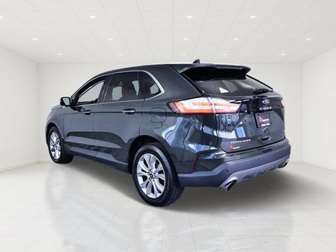 Certified 2023 Ford Edge Titanium w/ Equipment Group 301A AWD/4WD image 4