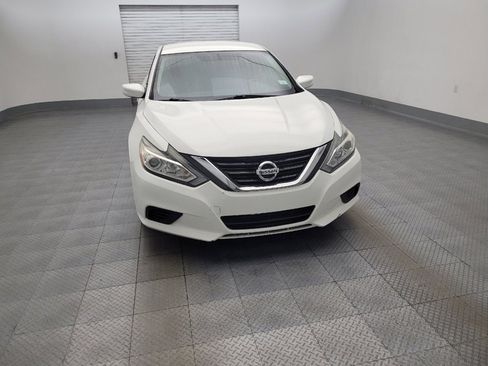 Used 2017 Nissan Altima 2.5 S w/ Power Driver Seat Package FWD image 14