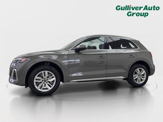 Used 2023 Audi Q5 2.0T Premium w/ Convenience Package AWD/4WD video 2