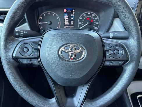 Used 2024 Toyota Corolla LE w/ LE Convenience Package FWD image 16