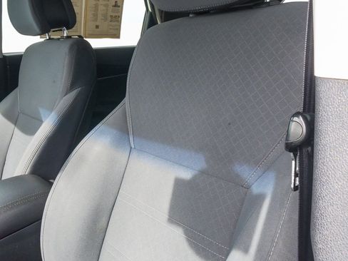 Used 2016 Kia Sorento LX w/ LX Convenience Package image 21