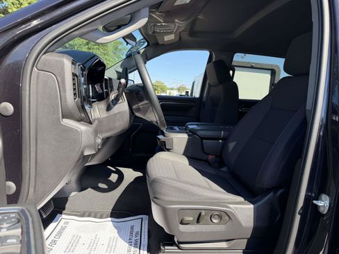 Certified 2023 Chevrolet Silverado 1500 RST AWD/4WD image 10