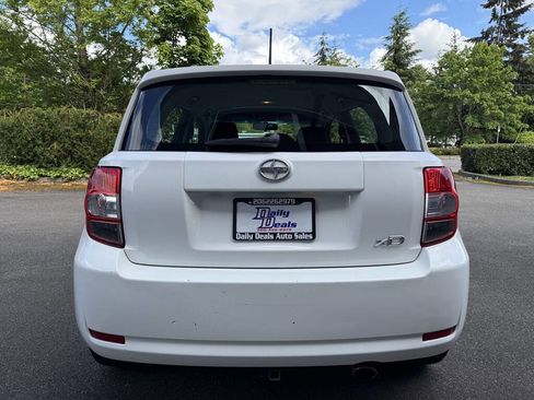 Used 2009 Scion xD FWD image 9