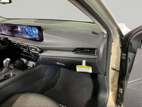 Certified 2026 Nissan Sentra SV w/ SV Convenience Package FWD image 26