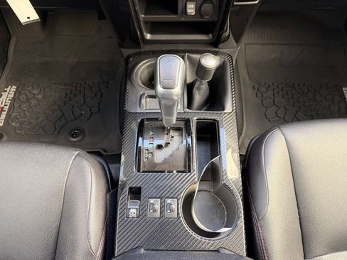 Used 2017 Toyota 4Runner TRD Pro AWD/4WD image 18