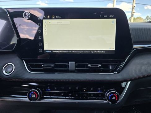 Used 2025 Chevrolet Equinox RS w/ Safety and Technology Package image 25