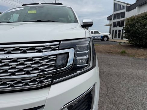 Used 2021 Ford Expedition Max Platinum AWD/4WD image 7