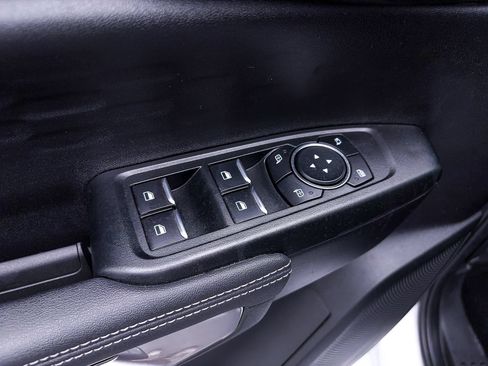 Used 2024 Ford Ranger XLT w/ FX4 Off-Road Package AWD/4WD image 17