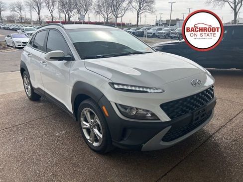 Used 2023 Hyundai Kona SEL image 3