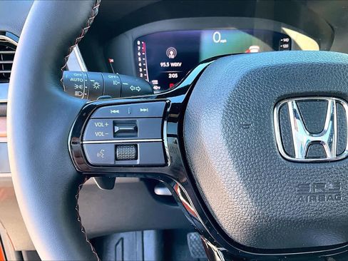 Certified 2026 Honda Passport TrailSport Elite image 55