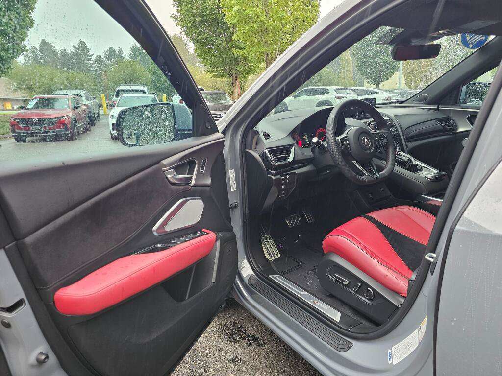 Used 2025 Acura RDX w/ Advance Package AWD/4WD image 23