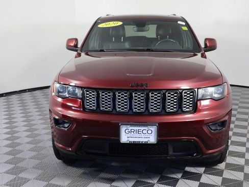 Used 2020 Jeep Grand Cherokee Altitude image 3