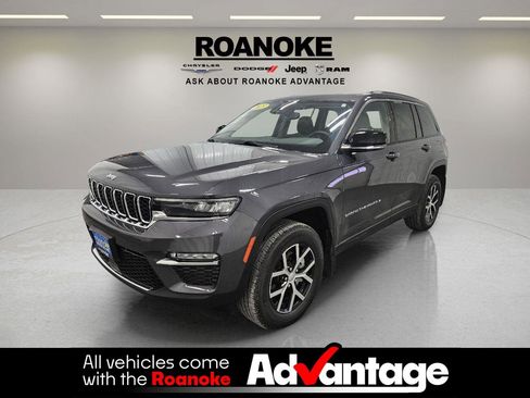 Used 2023 Jeep Grand Cherokee Limited image 1