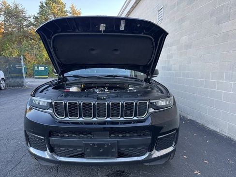 Used 2021 Jeep Grand Cherokee L Limited image 30