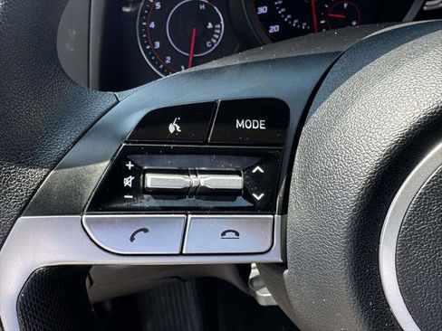 Certified 2023 Hyundai Elantra SEL FWD image 20